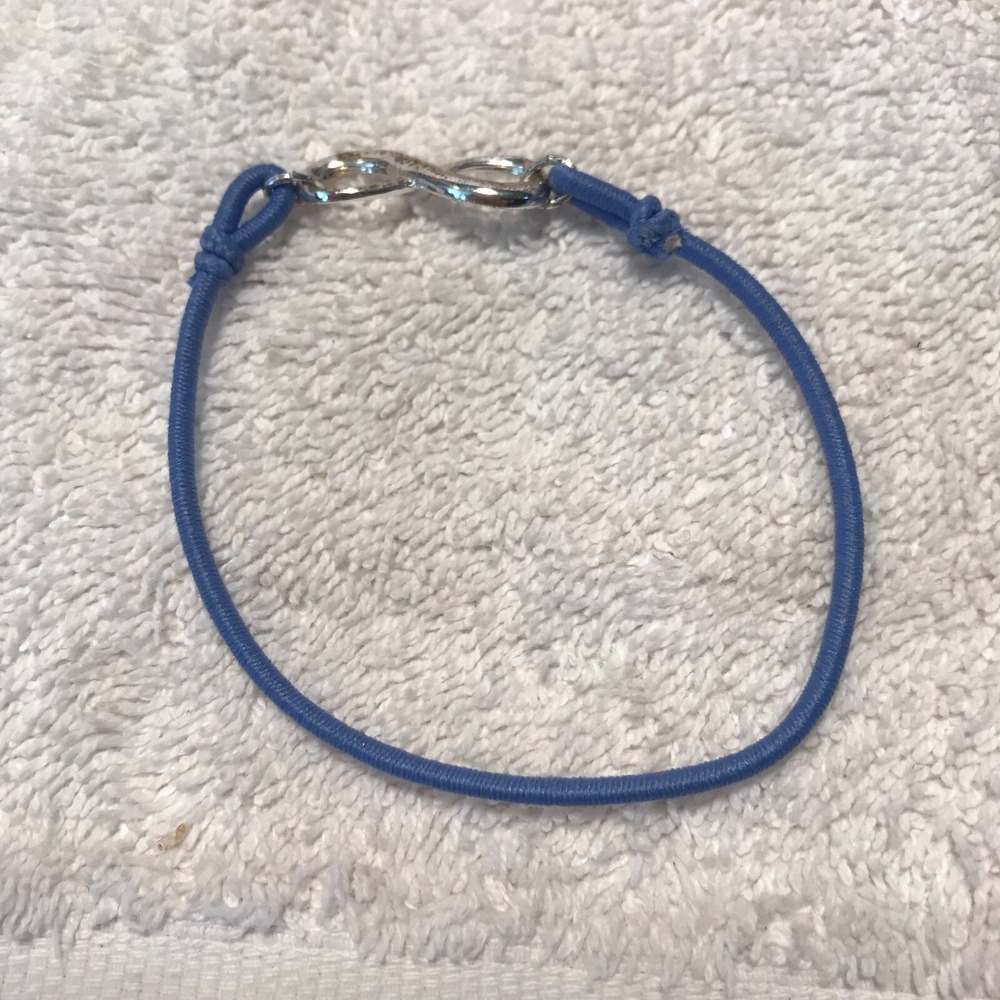 Avon 2008 Empowerment Bracelet - large - new in box